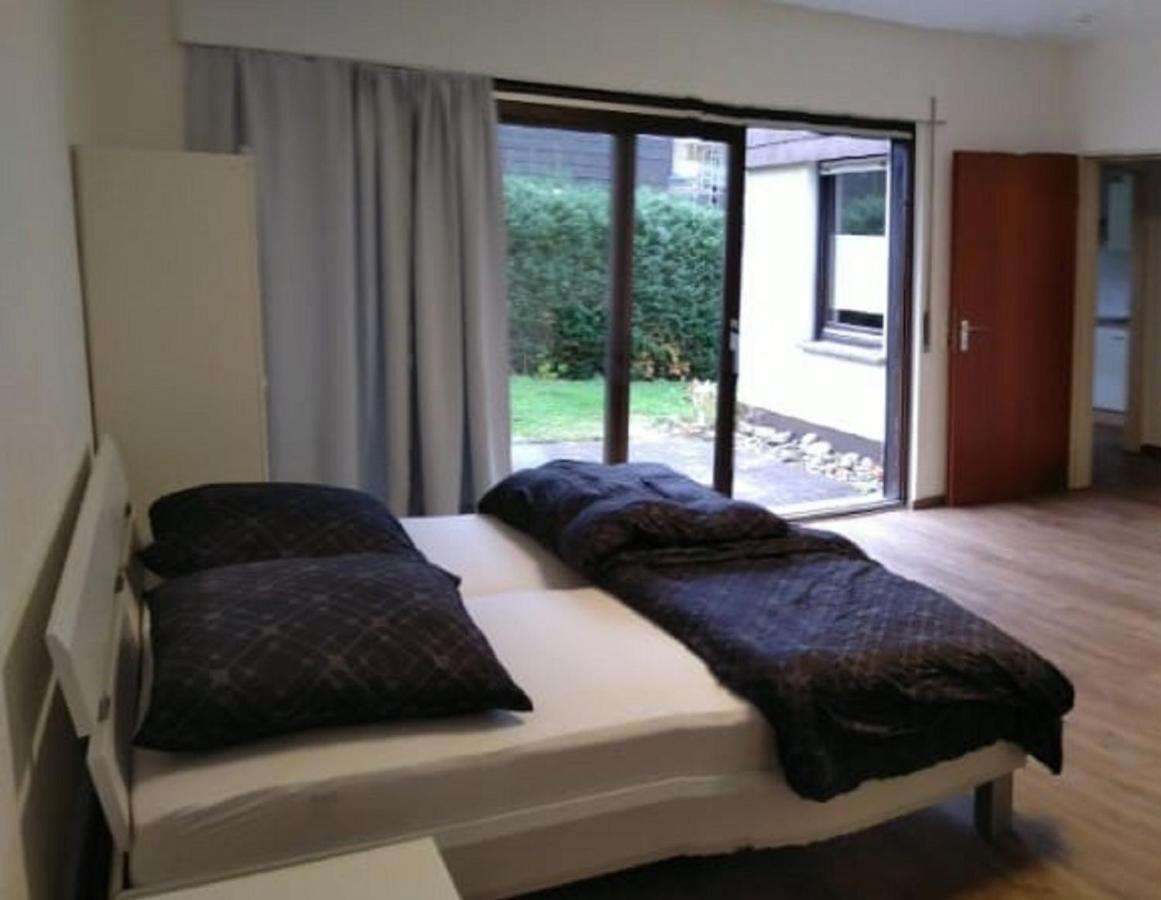 Kleine Ferienwohnung, Einzimmeraparment In Altenkirchen Almersbach 外观 照片